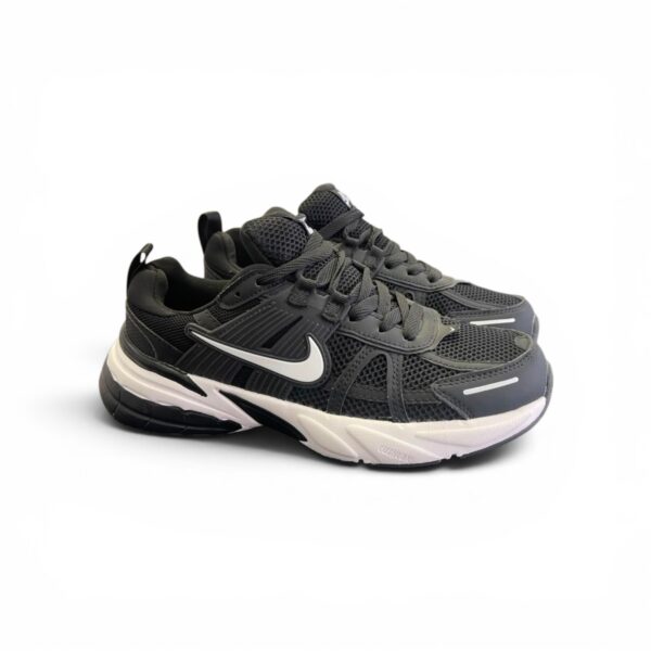 Nike V2K